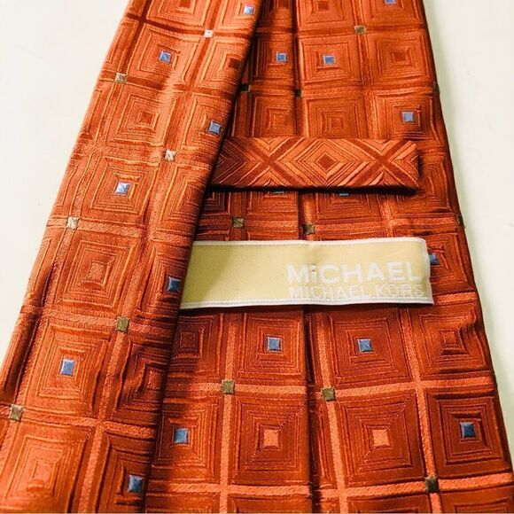 Michael Kors silk necktie  - Picture 3 of 4